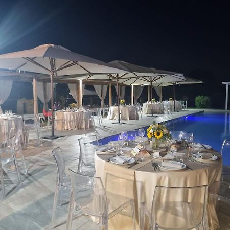 Agriturismo Torre Flavia ラディスポリ エクステリア 写真