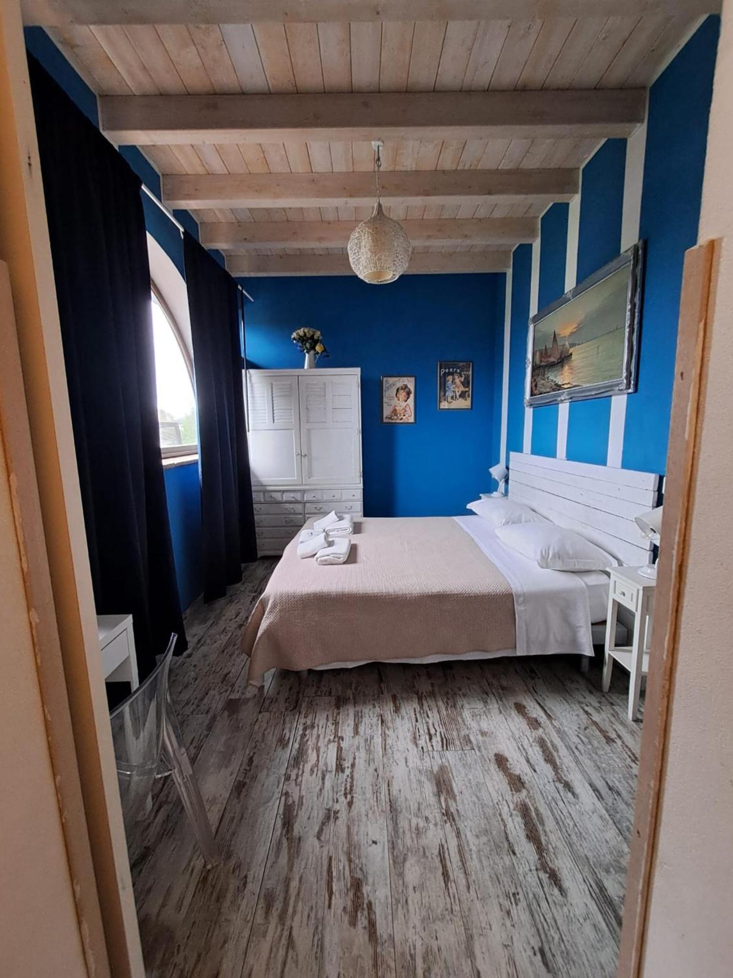 Agriturismo Torre Flavia ラディスポリ エクステリア 写真