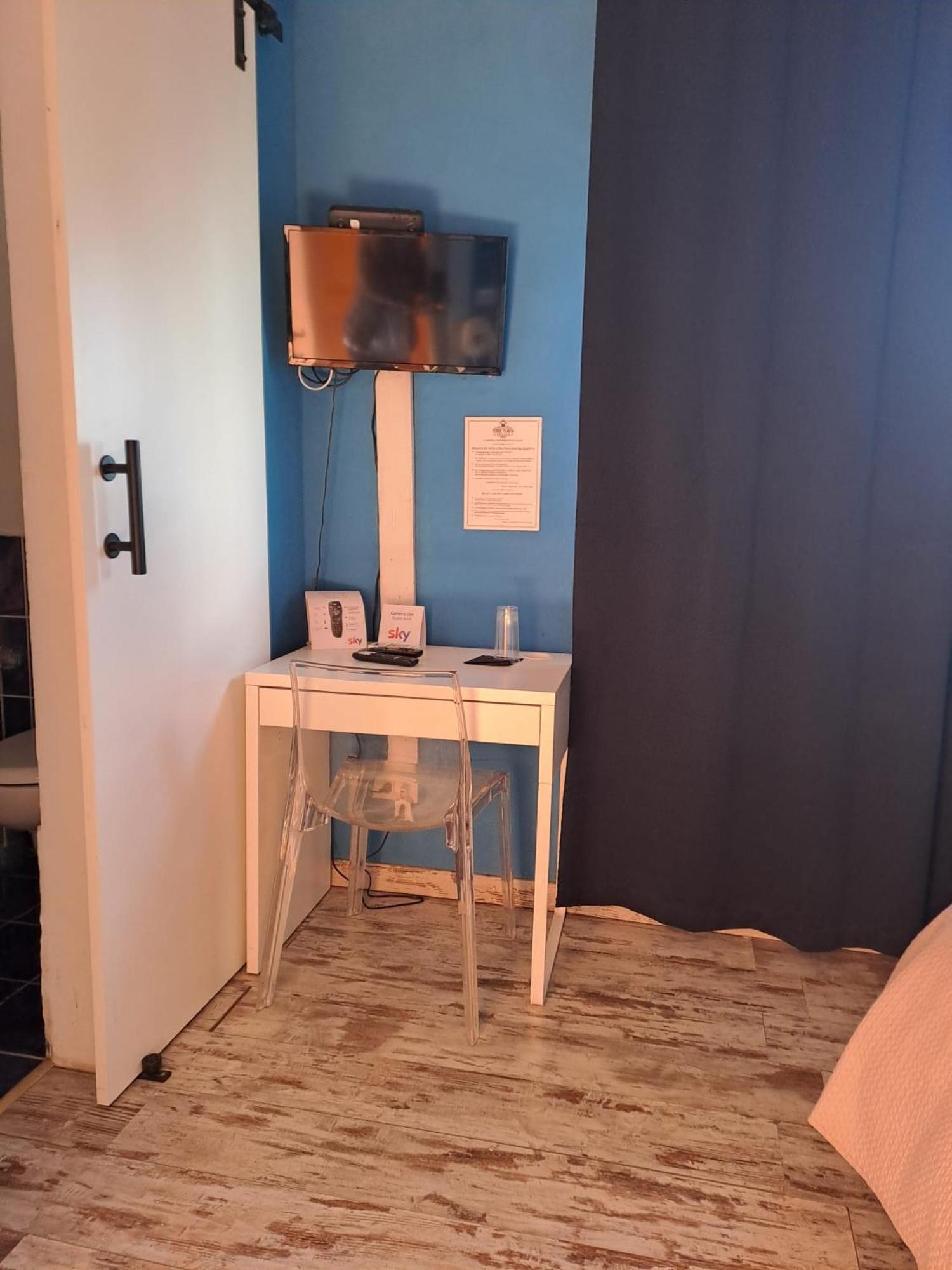 Agriturismo Torre Flavia ラディスポリ エクステリア 写真