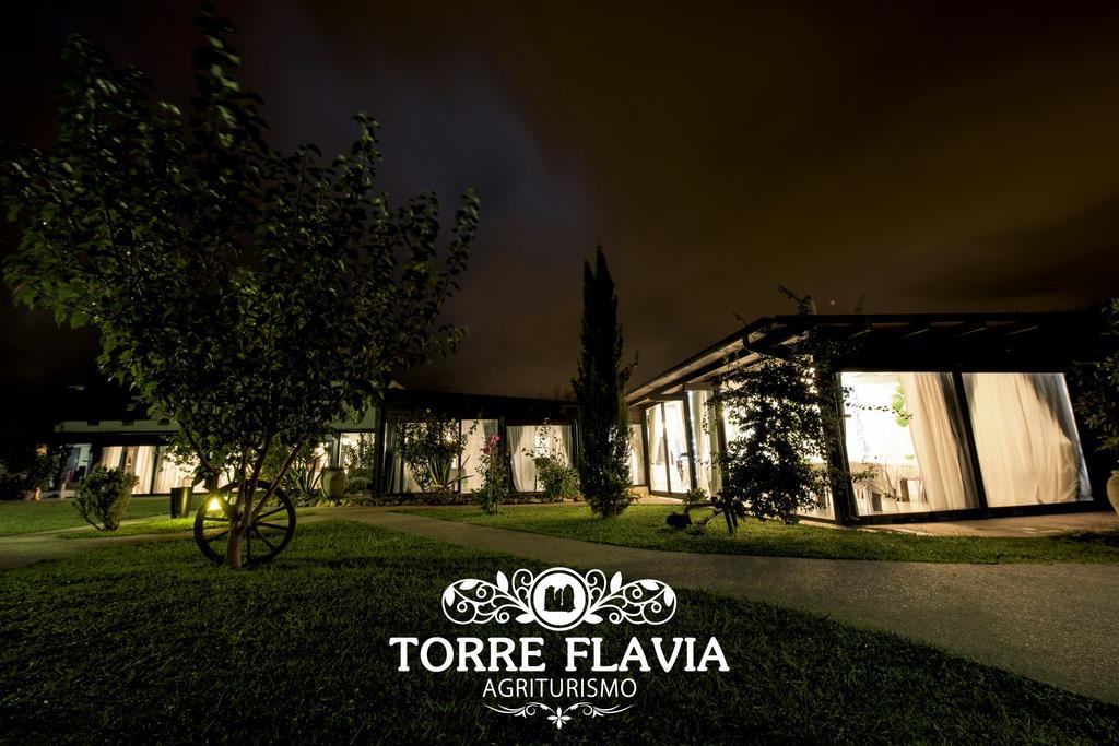 Agriturismo Torre Flavia ラディスポリ エクステリア 写真