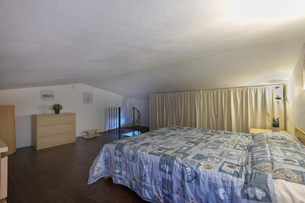 Agriturismo Torre Flavia ラディスポリ エクステリア 写真